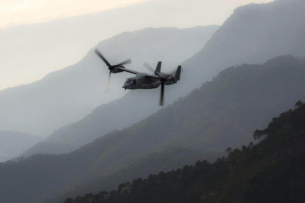 An MV-22B Osprey with Special-Purpose Marine Air-Ground Task Force Crisis Response-Africa carves through mountain terrain during a tactical recovery of aircraft and personnel exercise, Dec. 7, 2015 near Albacete, Spain. Photo: Staff Sgt. Vitaliy Rusavskiy