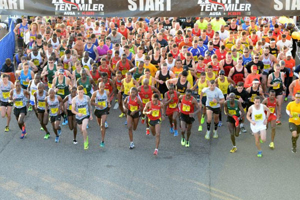 Runners take off during the Army Ten-Miler celebrating the race's 30th anniversary at the Pentagon, Oct. 12, 2014. (U.S. Army photo)