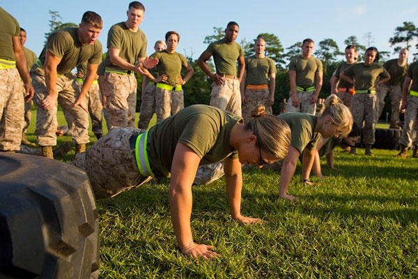 Marines and sailors with Combat Logistics Regiment 27, 2nd Marine Logistics Group compete in a combat fitness challenge at Camp Lejeune. (U.S. Marine Corps photo/Sgt. Paul Peterson)