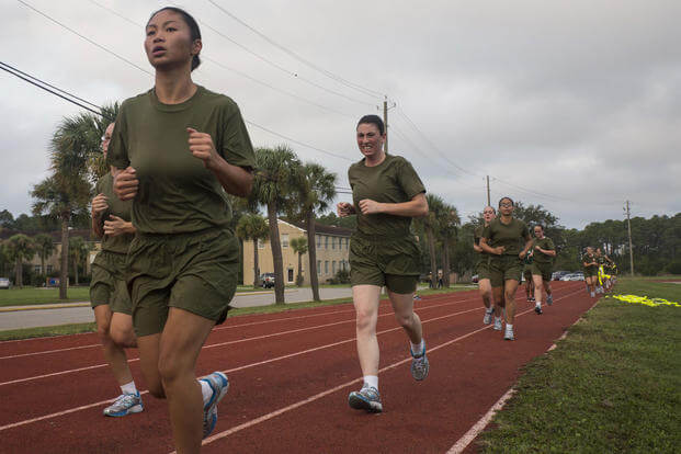 Recruits of November Company, 4th Recruit Training Battalion, run 1.5 miles during an initial strength test Sept. 16, 2016, on Parris Island, S.C. (U.S. Marine Corps photo/Cpl. Vanessa Austin)
