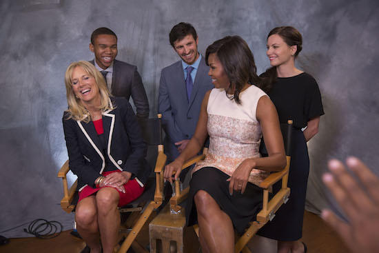 First Lady Michelle Obama and Dr. Jill Biden join the cast of The Night Shift for a group photo at the Department of Veterans Affairs Vet Center, Silver Spring, Md., April 17, 2015. (Official White House Photo by Lawrence Jackson)