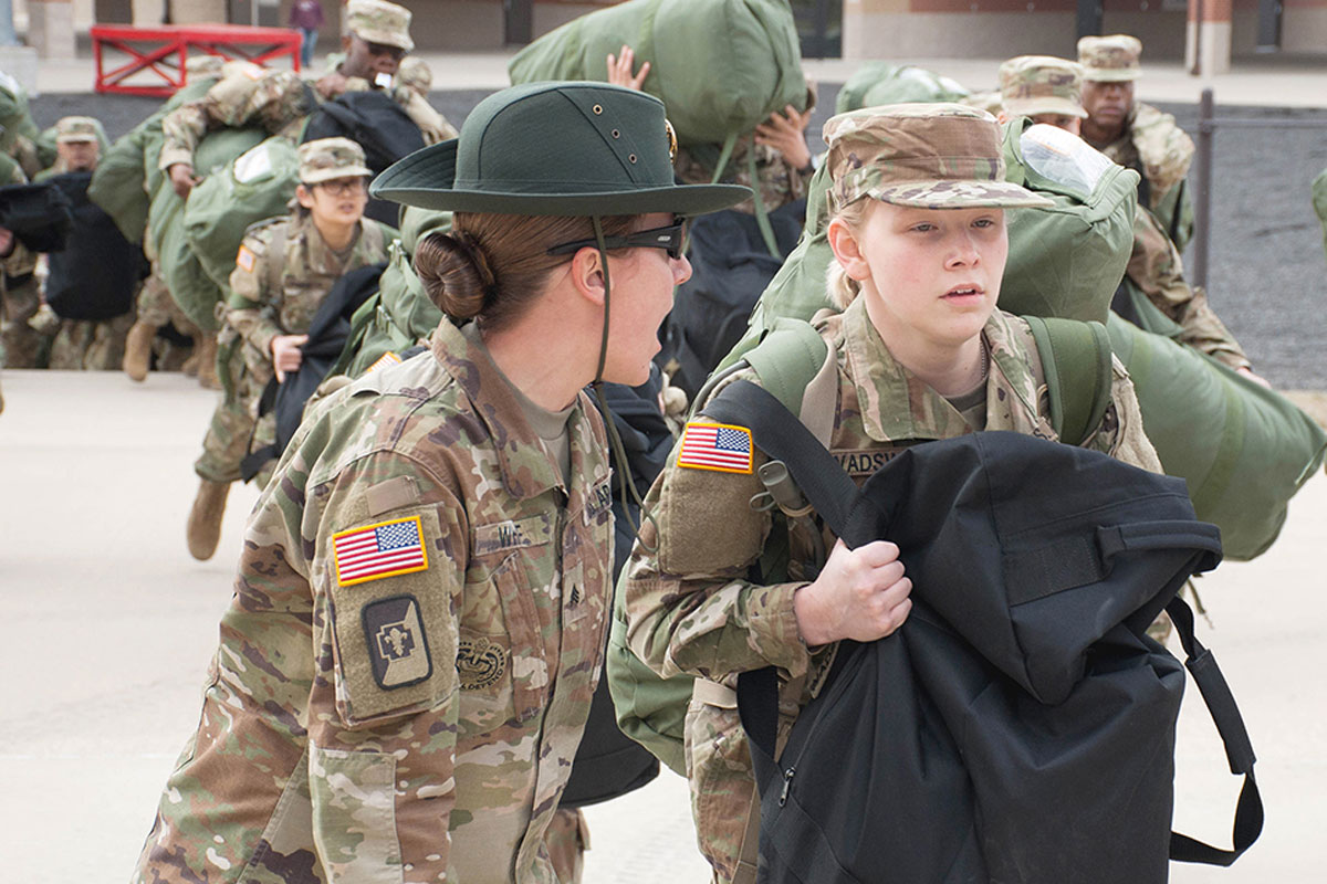 the-army-is-selling-national-guardsmen-hard-on-drill-sergeant-duty