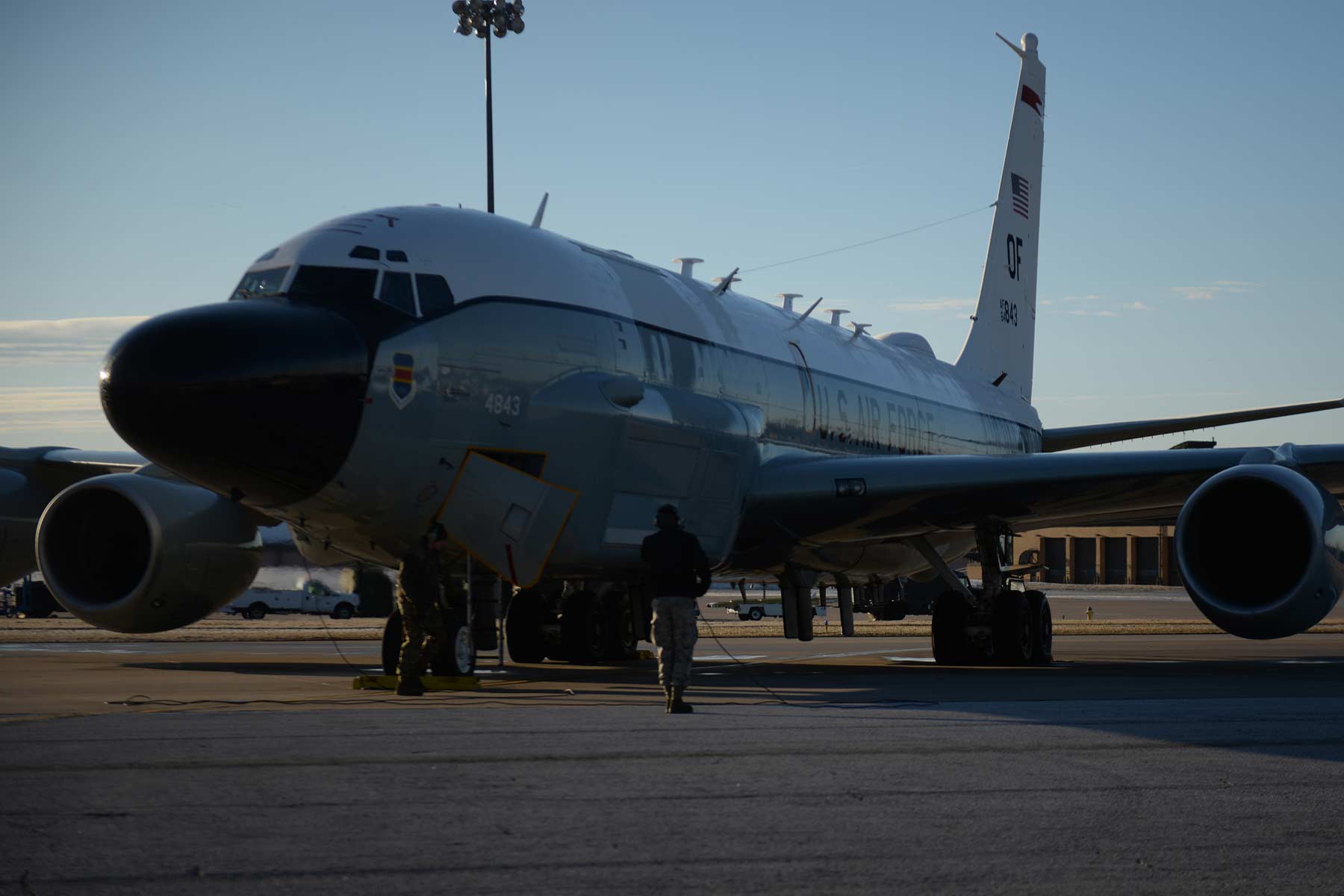 RC-135 Reconnaissance Aircraft Return to Offutt as Flood Recovery ...