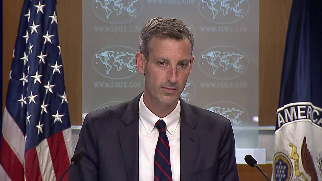 US Urges De-escalation as NATO and Russia Talk