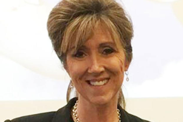 Southwest pilot Tammie Jo Shults pictured at her alma mater MidAmerica Nazarene where she graduated in 1983. Shults, who successfully made an emergency landing after her aircraft suffered a massive engine failure and depressurized, was a pioneer for the Navy as one of the first female fighter pilots for the service. (MidAmerica Nazarene University Facebook)