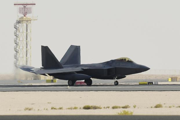 A U.S. Air Force F-22 Raptor arrives at Al Udeid Air Base, Qatar, June 27, 2019. (U.S. Air Force/Tech. Sgt. Nichelle Anderson)