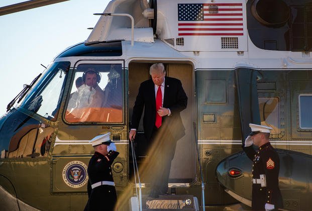 President Donald J. Trump arrives in Marine One to Luke Air Force Base, Ariz., Oct. 19, 2018. President Trump visited the base to discuss military weapons and technology capabilities and learn about the 56th Fighter Wing’s pilot training mission (Alexander Cook/Air Force)