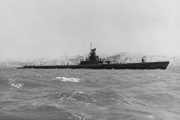 The U.S. Navy submarine USS Wahoo (SS-238) off the Mare Island Naval Shipyard, California (USA), on July 14, 1943 (Wikimedia Commons)