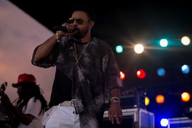 Shaggy gives free concert for military