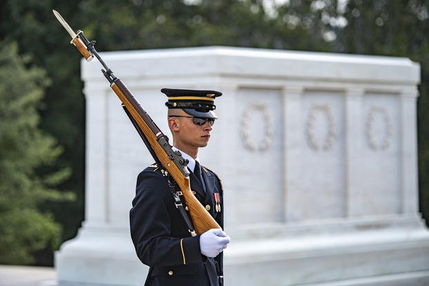 A sentinel walks the mat at the Tomb of the Unknown Soldier at Arlington National Cemetery, Arlington, Virginia, September 8, 2021. (U.S. Army photo by Elizabeth Fraser)