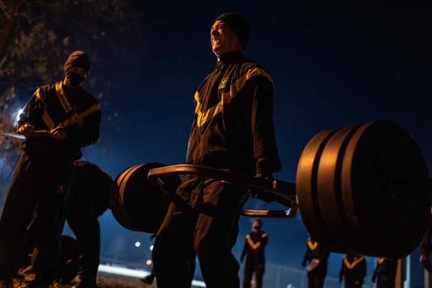 Senate Plan Would Force the Army to Revert to Old Fitness Test But Would Allow New Events