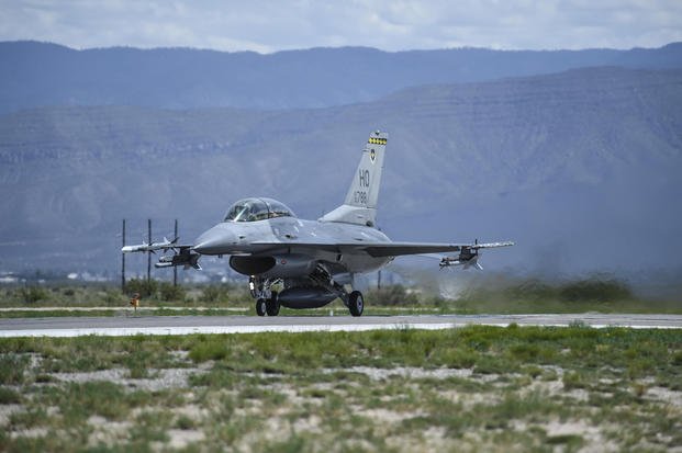 F-16 Fighting Falcon ready for take-off in preparation to perform a final joint flying mission at Holloman Air Force Base