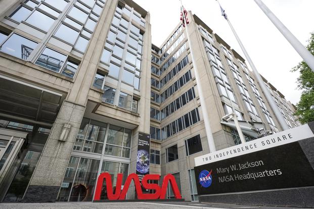 White House Asked Joint Chiefs Chairman for Candidates to Lead NASA, Worrying Experts