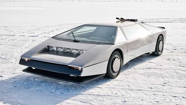 1979 Aston Martin Bulldog Front 3/4