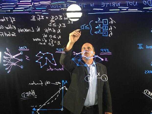 Chris Caplice, executive director of the MIT Center for Transportation and Logistics (CTL), teaches a course on supply chain analytics. (MIT) 