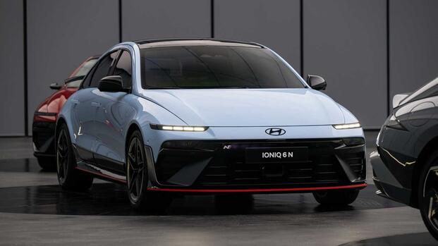 2026 Hyundai Ioniq 6 N front static
