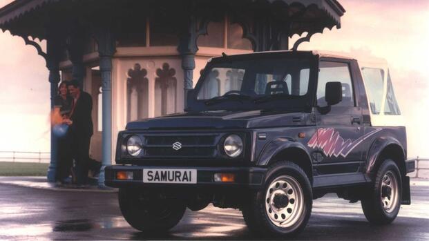 1995 Suzuki Samurai Front 3/4 View outside