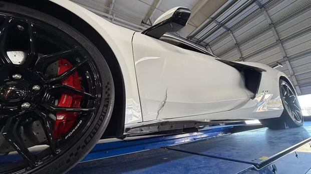 Damaged C8 Corvette (1)