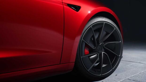 2025 tesla model 3 performance front fender red
