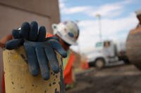 The Helmets to Hardhats program is designed to help transitioning service members find careers in the construction industry. (Cpl. Nick Dunn/U.S. Marine Corps photo) The Helmets to Hardhats program is designed to help transitioning service members find careers in the construction industry.