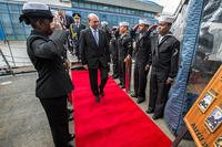 Sailors assigned to the USS Donald Cook (DDG 75) salute Romanian President Traian Băsescu. (UNavy photo by Mass Communication Specialist Seaman Edward Guttierrez III)