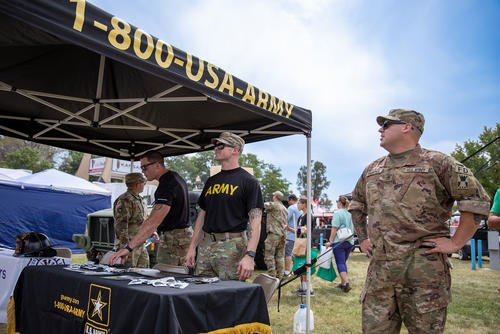 U.S. Army soldiers with the Wichita Recruiting Company hosted a recruitment booth at Hutchinson